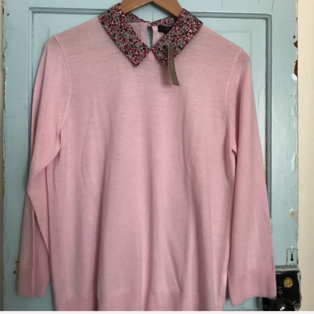 NWT tippi sweater wi/ Liberty of London collar